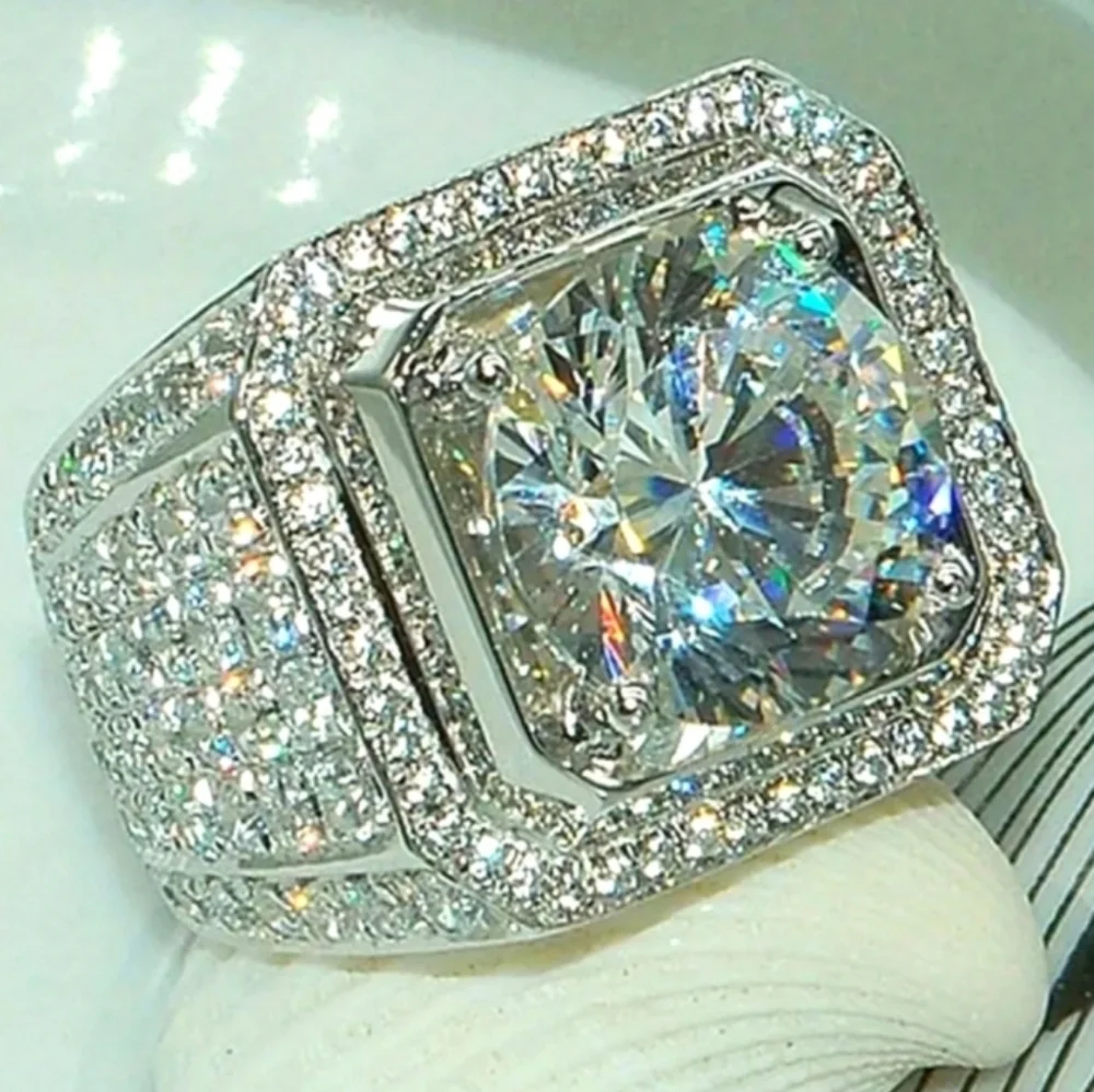 Glamorous Silver Statement Ring with Sparkling Centerpiece